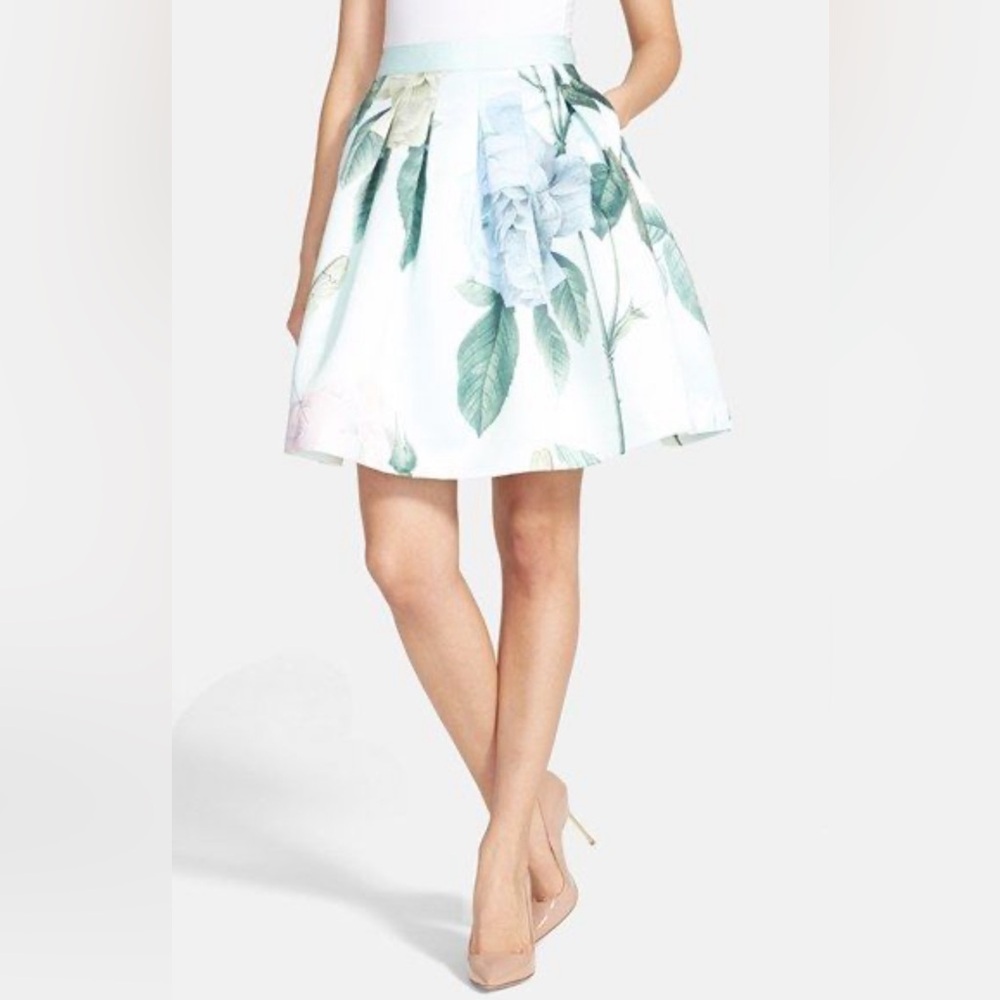 Ted Baker London Floral Midi Skirt - White and Green